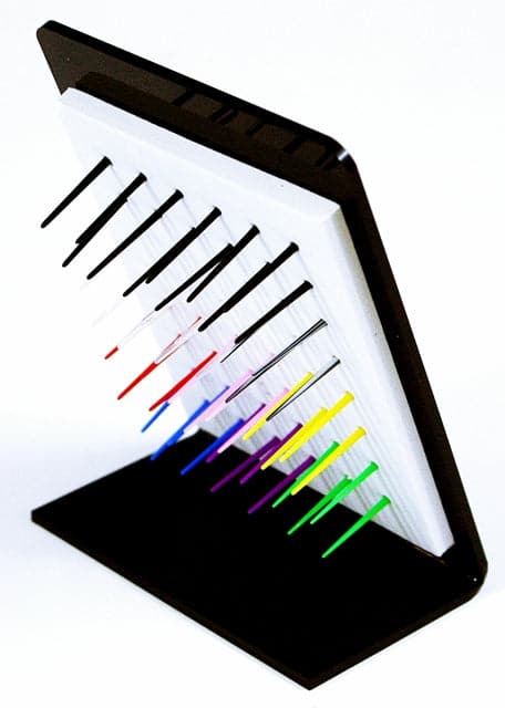 48ct XO 12G Spike Earring