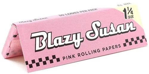 Blazy Susan Premium Pink Rolling Papers - 1 1-4