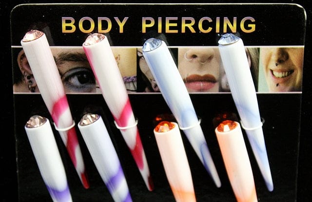 12ct Body Piercing Color Spike