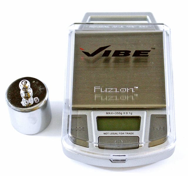 Fuzion Vibe 350gx0.1g Professional Digital Scale EQ-350