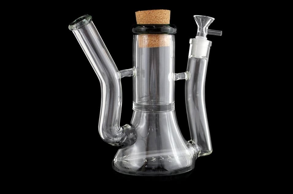 8" Inline Kettle Beaker Water Pipe with Built in Cork Stash