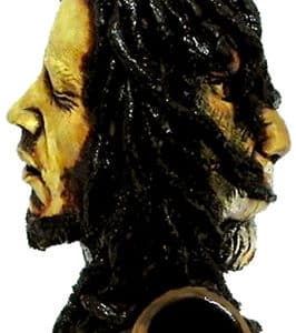 Pichincha Hand Crafted Medium Hand Pipe - Bob Lion