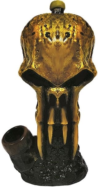 Pichincha Hand Crafted Medium Hand Pipe - Skull Fangs