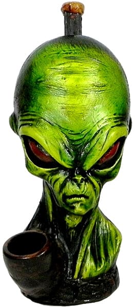 Pichincha Hand Crafted Medium Hand Pipe - Alien Head