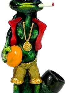 Pichincha Hand Crafted Medium Hand Pipe - Chillin Frog