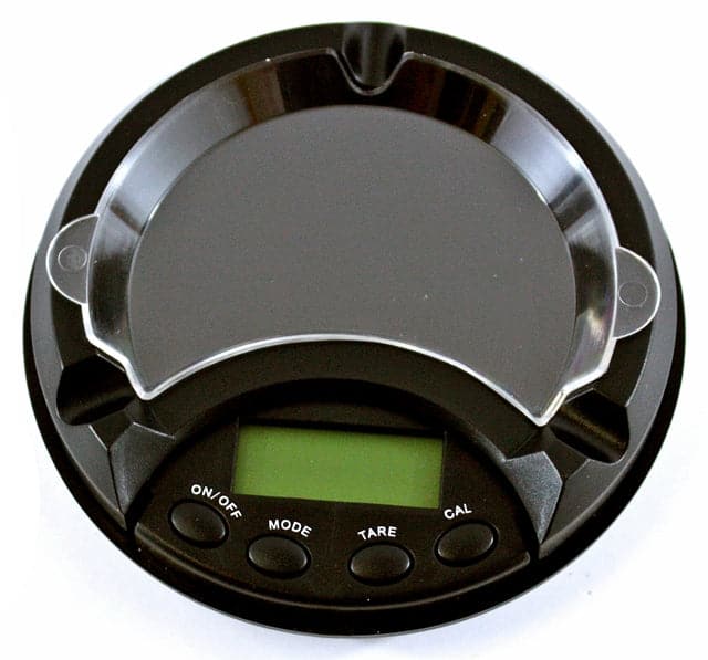 Superior Balance 600g x 0.1g Digital Scale Ashtray-600
