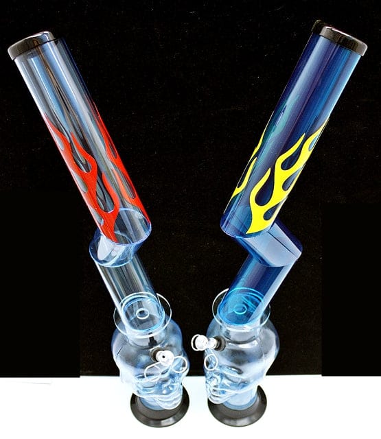 21" Acrylic Z Flame Skull Water Pipe